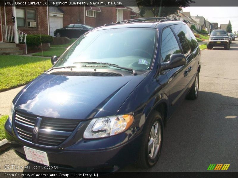 Midnight Blue Pearl / Medium Slate Gray 2005 Dodge Caravan SXT