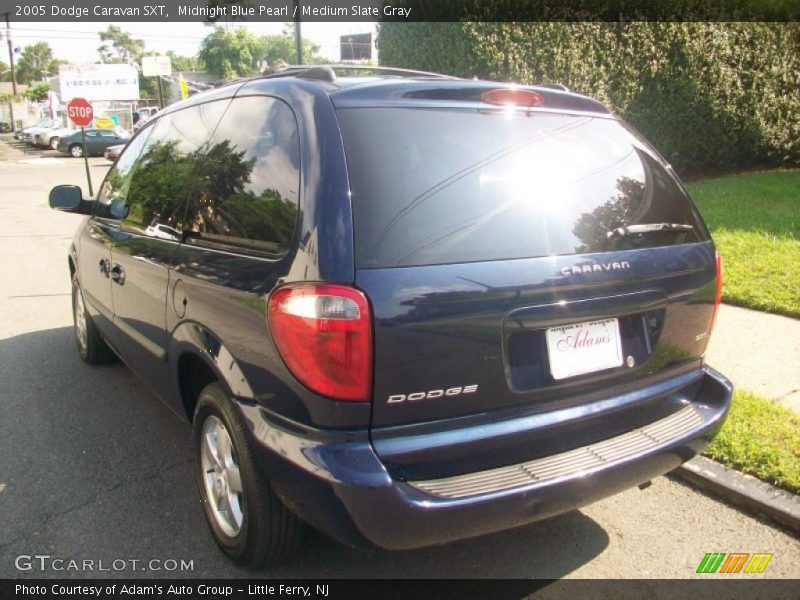 Midnight Blue Pearl / Medium Slate Gray 2005 Dodge Caravan SXT