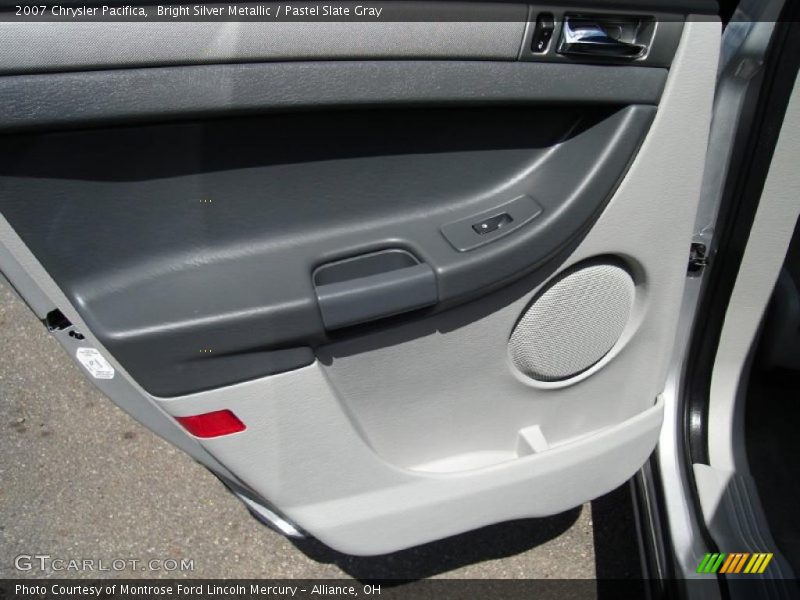 Bright Silver Metallic / Pastel Slate Gray 2007 Chrysler Pacifica