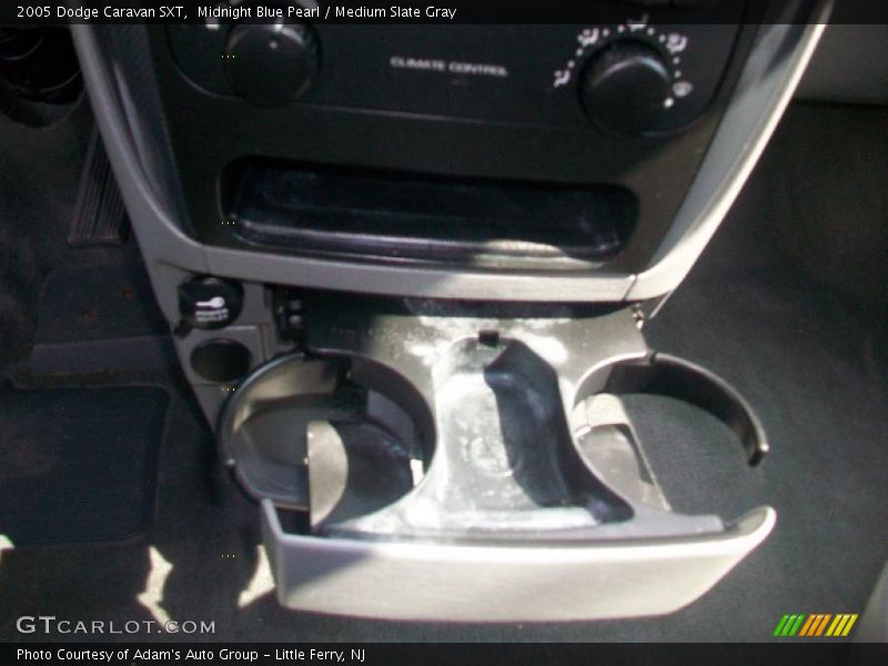 Midnight Blue Pearl / Medium Slate Gray 2005 Dodge Caravan SXT