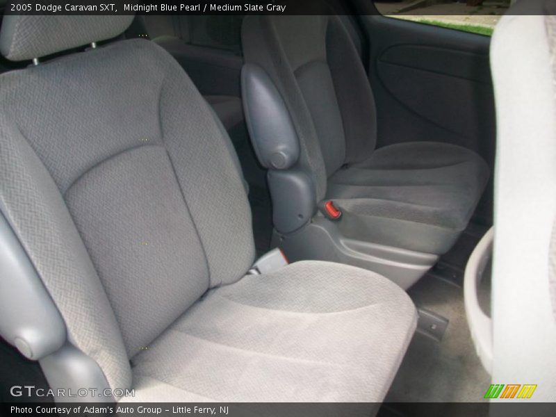 Midnight Blue Pearl / Medium Slate Gray 2005 Dodge Caravan SXT