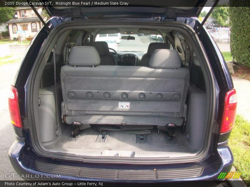 Midnight Blue Pearl / Medium Slate Gray 2005 Dodge Caravan SXT