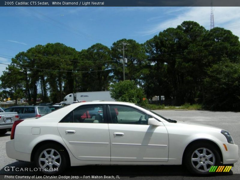 White Diamond / Light Neutral 2005 Cadillac CTS Sedan