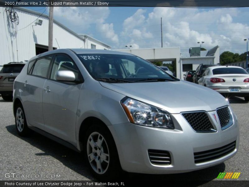 Liquid Platinum Metallic / Ebony 2010 Pontiac Vibe 2.4L