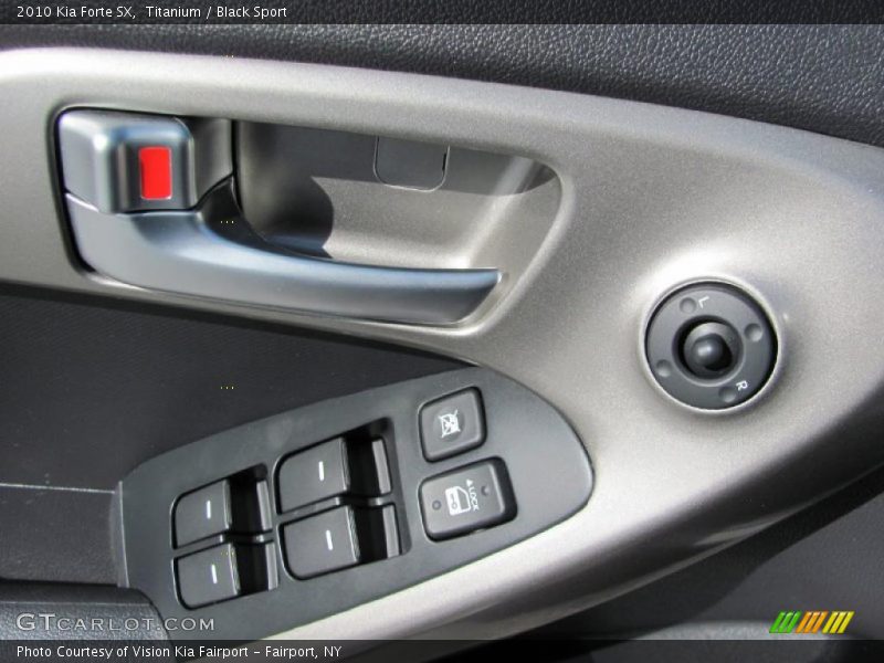 Titanium / Black Sport 2010 Kia Forte SX