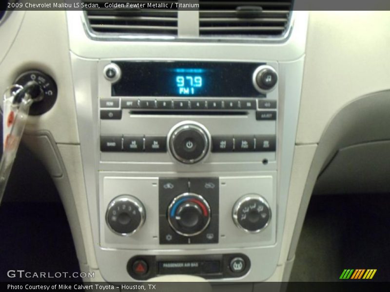 Golden Pewter Metallic / Titanium 2009 Chevrolet Malibu LS Sedan