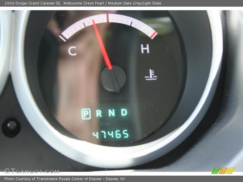 Melbourne Green Pearl / Medium Slate Gray/Light Shale 2009 Dodge Grand Caravan SE