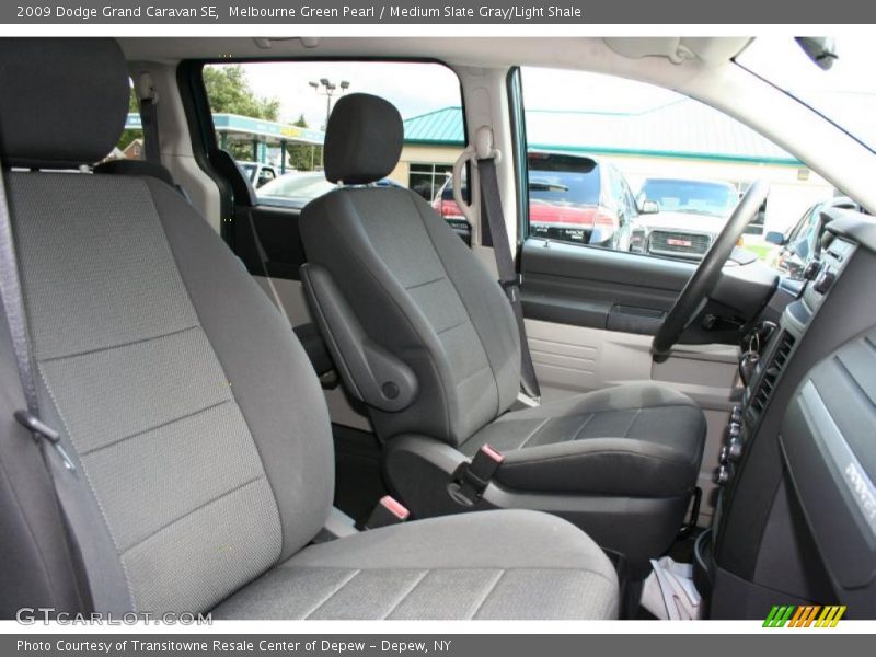 Melbourne Green Pearl / Medium Slate Gray/Light Shale 2009 Dodge Grand Caravan SE