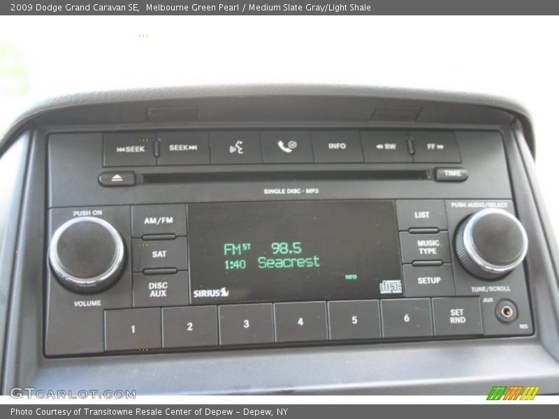Melbourne Green Pearl / Medium Slate Gray/Light Shale 2009 Dodge Grand Caravan SE