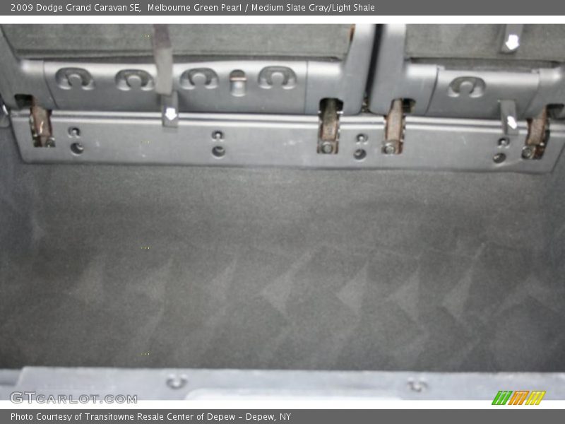 Melbourne Green Pearl / Medium Slate Gray/Light Shale 2009 Dodge Grand Caravan SE