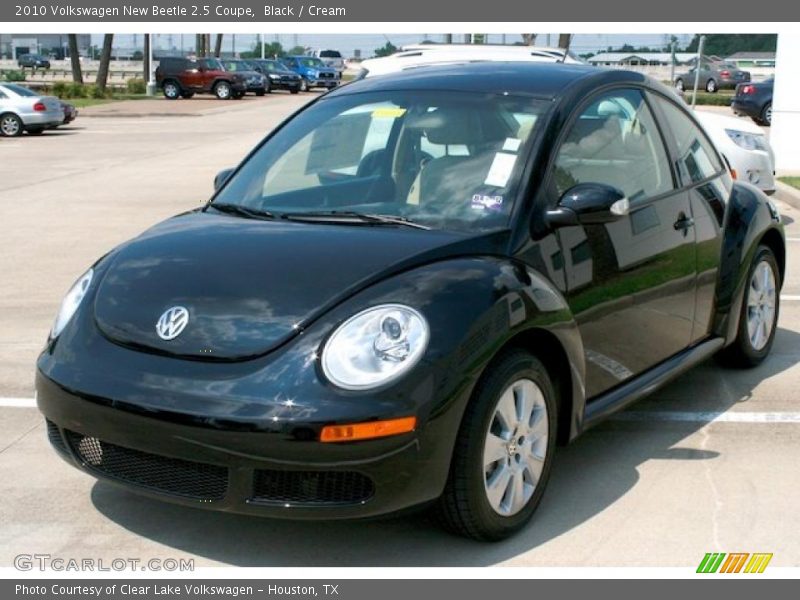 Black / Cream 2010 Volkswagen New Beetle 2.5 Coupe