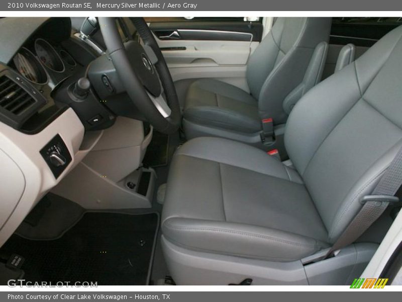 Mercury Silver Metallic / Aero Gray 2010 Volkswagen Routan SE