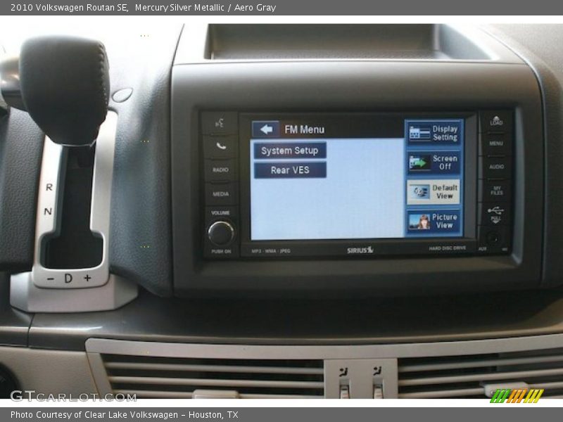 Mercury Silver Metallic / Aero Gray 2010 Volkswagen Routan SE