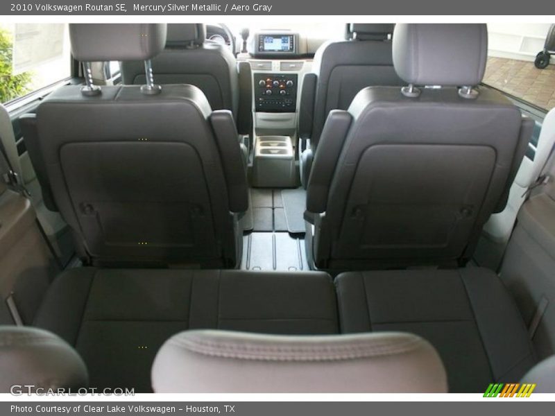Mercury Silver Metallic / Aero Gray 2010 Volkswagen Routan SE