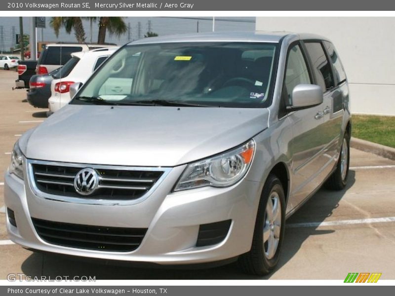 Mercury Silver Metallic / Aero Gray 2010 Volkswagen Routan SE