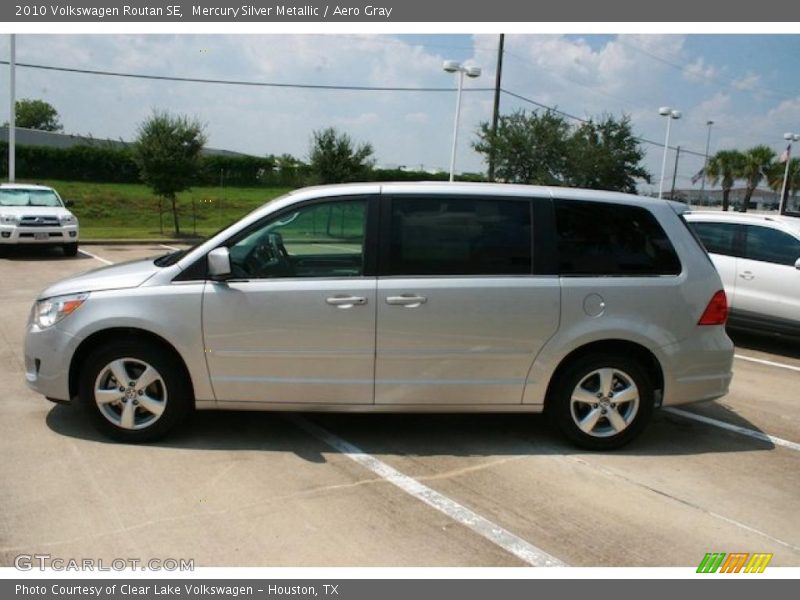 Mercury Silver Metallic / Aero Gray 2010 Volkswagen Routan SE