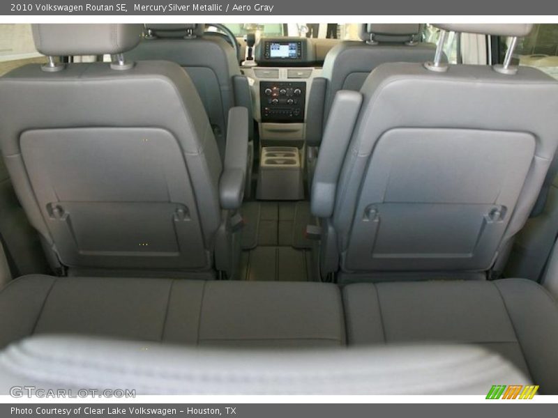 Mercury Silver Metallic / Aero Gray 2010 Volkswagen Routan SE