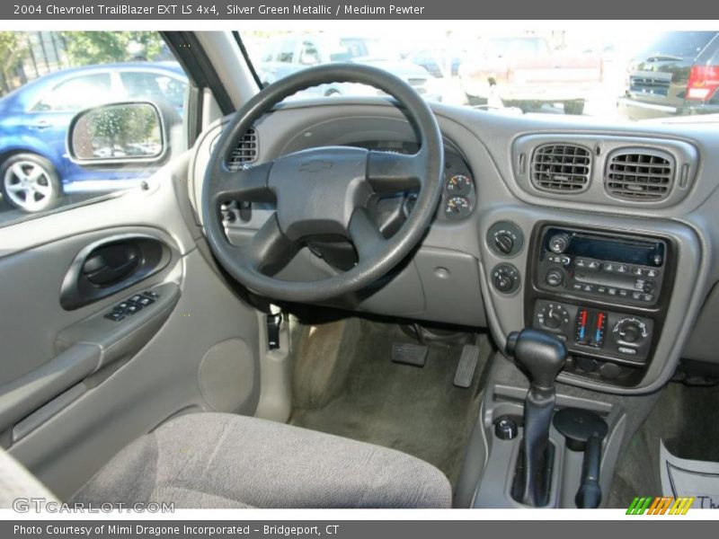Silver Green Metallic / Medium Pewter 2004 Chevrolet TrailBlazer EXT LS 4x4