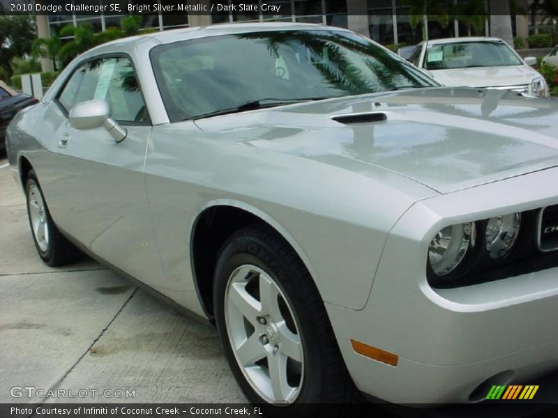 Bright Silver Metallic / Dark Slate Gray 2010 Dodge Challenger SE