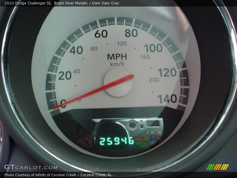 Bright Silver Metallic / Dark Slate Gray 2010 Dodge Challenger SE