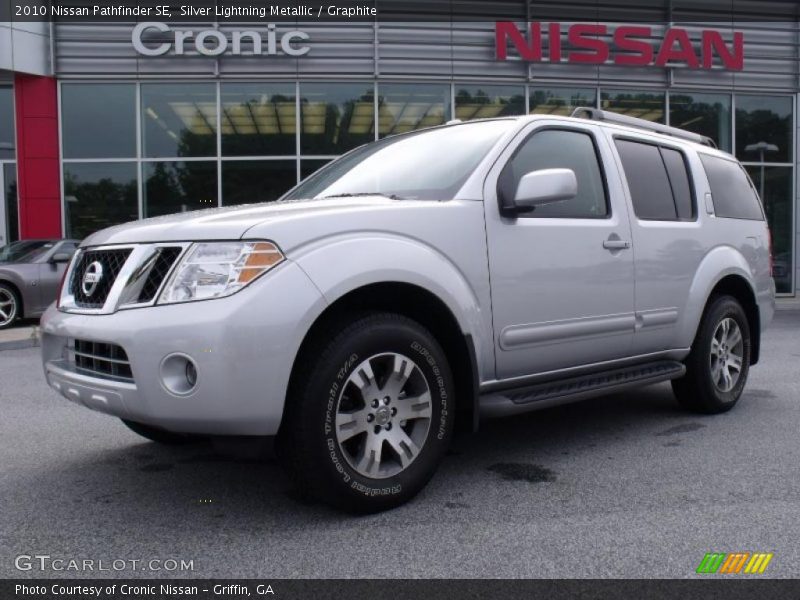 Silver Lightning Metallic / Graphite 2010 Nissan Pathfinder SE
