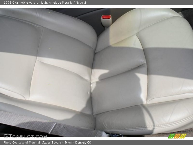 Light Antelope Metallic / Neutral 1998 Oldsmobile Aurora