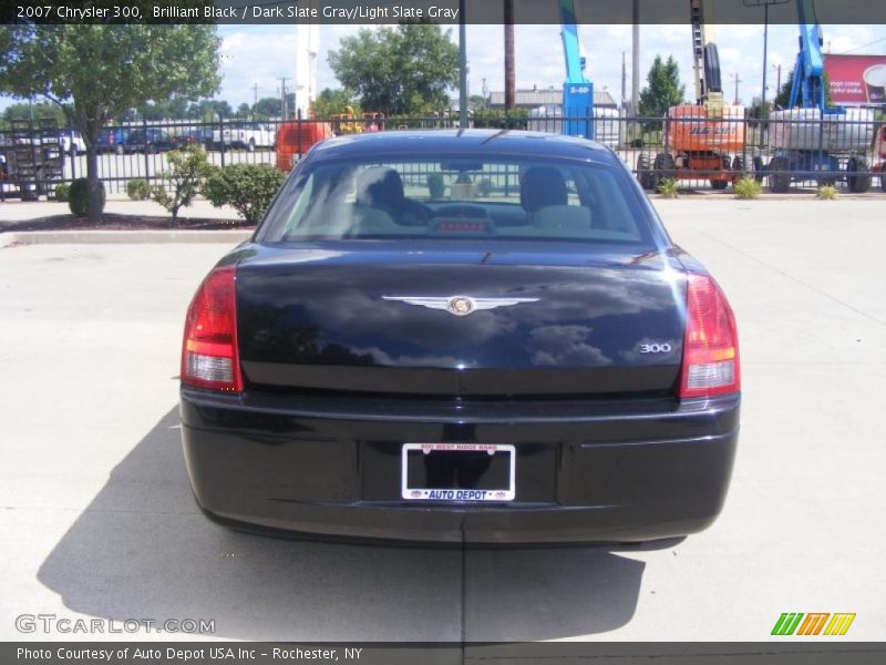 Brilliant Black / Dark Slate Gray/Light Slate Gray 2007 Chrysler 300