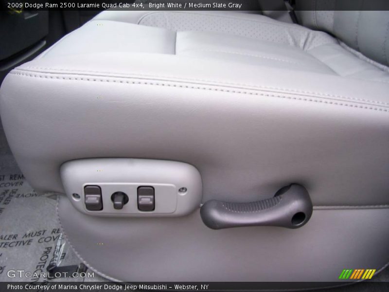 Bright White / Medium Slate Gray 2009 Dodge Ram 2500 Laramie Quad Cab 4x4
