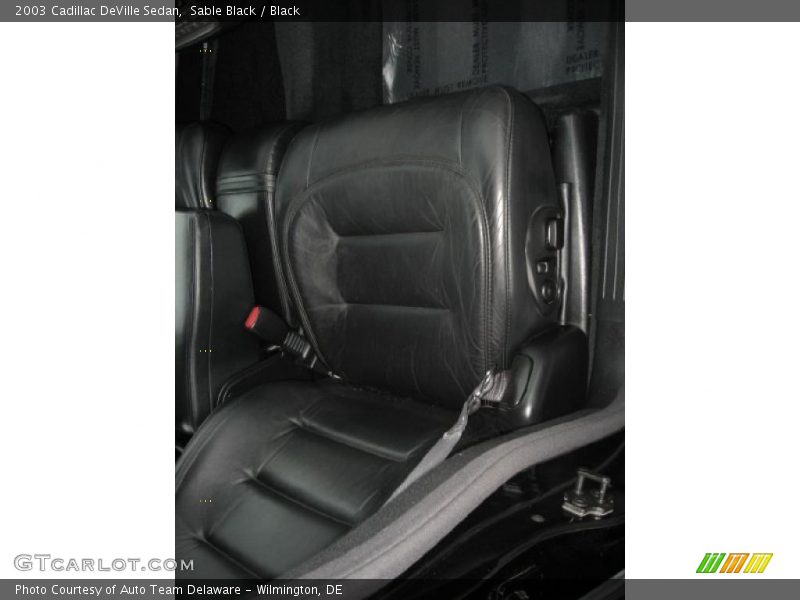 Sable Black / Black 2003 Cadillac DeVille Sedan