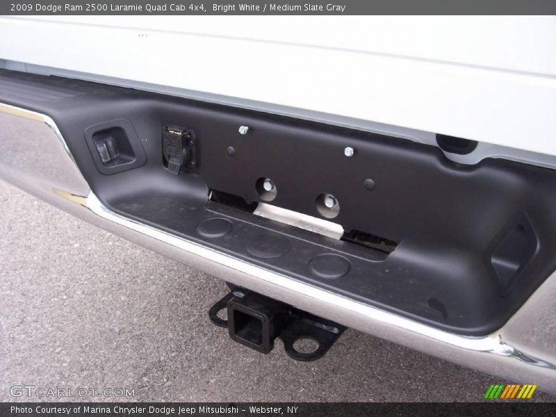 Bright White / Medium Slate Gray 2009 Dodge Ram 2500 Laramie Quad Cab 4x4