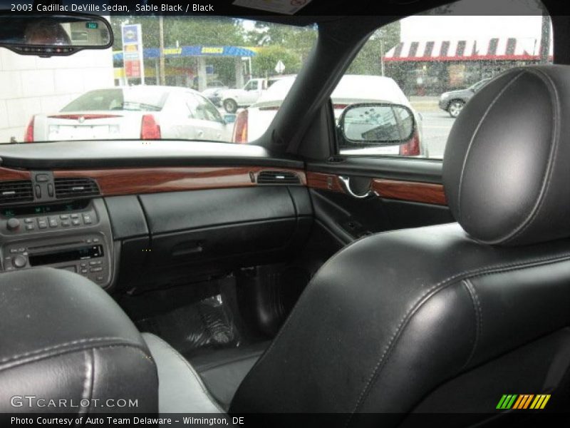 Sable Black / Black 2003 Cadillac DeVille Sedan