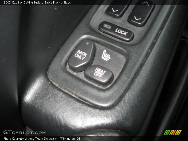 Sable Black / Black 2003 Cadillac DeVille Sedan
