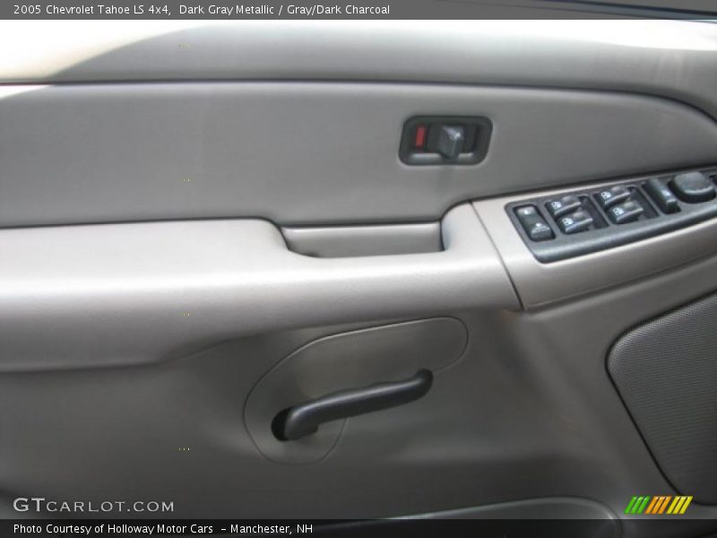 Dark Gray Metallic / Gray/Dark Charcoal 2005 Chevrolet Tahoe LS 4x4