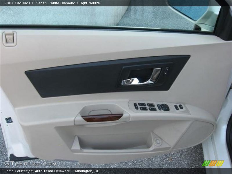 White Diamond / Light Neutral 2004 Cadillac CTS Sedan