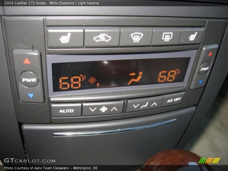 White Diamond / Light Neutral 2004 Cadillac CTS Sedan