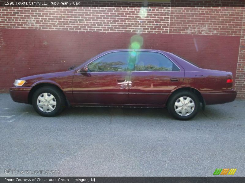 Ruby Pearl / Oak 1998 Toyota Camry CE
