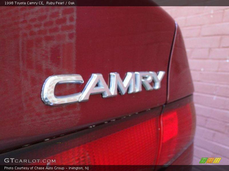 Ruby Pearl / Oak 1998 Toyota Camry CE