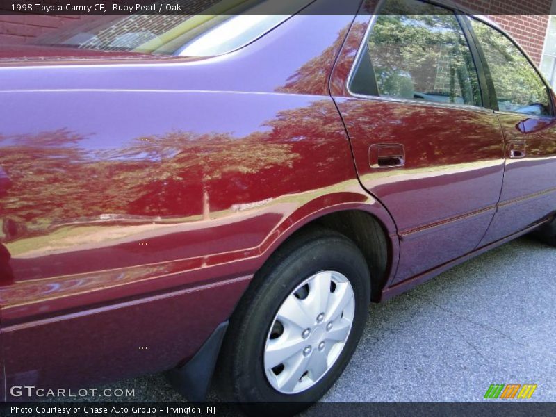 Ruby Pearl / Oak 1998 Toyota Camry CE