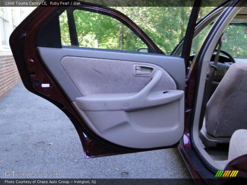 Ruby Pearl / Oak 1998 Toyota Camry CE