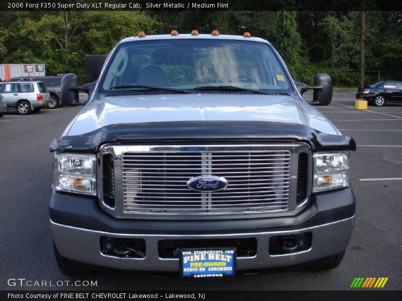 Silver Metallic / Medium Flint 2006 Ford F350 Super Duty XLT Regular Cab