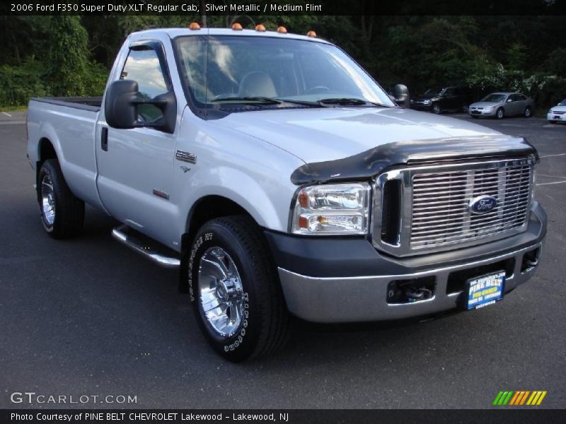 Silver Metallic / Medium Flint 2006 Ford F350 Super Duty XLT Regular Cab