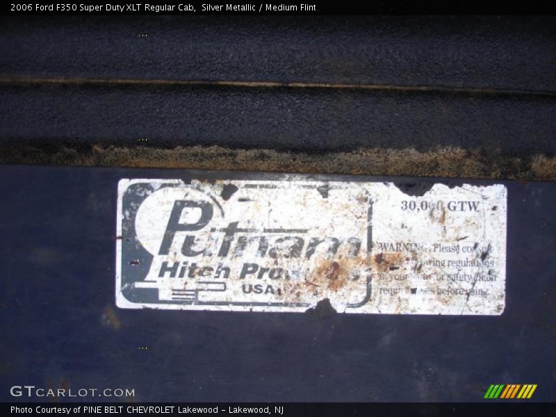Silver Metallic / Medium Flint 2006 Ford F350 Super Duty XLT Regular Cab