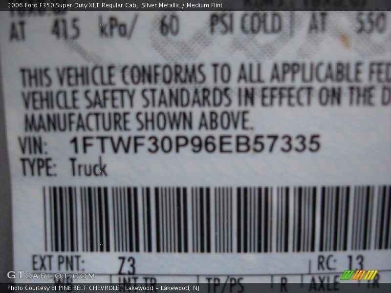 Silver Metallic / Medium Flint 2006 Ford F350 Super Duty XLT Regular Cab