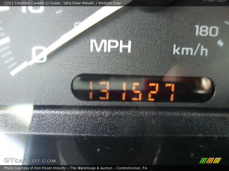 Ultra Silver Metallic / Medium Gray 2001 Chevrolet Cavalier LS Sedan
