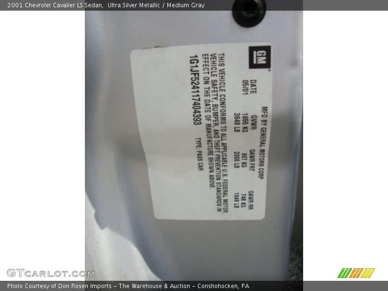 Ultra Silver Metallic / Medium Gray 2001 Chevrolet Cavalier LS Sedan