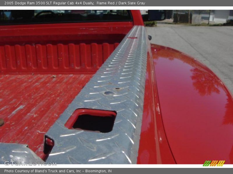 Flame Red / Dark Slate Gray 2005 Dodge Ram 3500 SLT Regular Cab 4x4 Dually