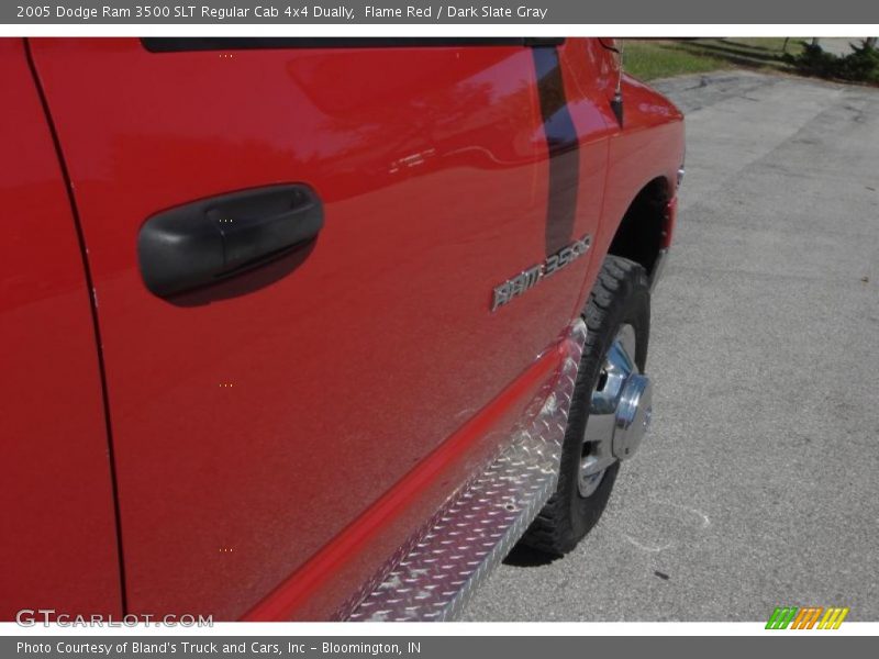 Flame Red / Dark Slate Gray 2005 Dodge Ram 3500 SLT Regular Cab 4x4 Dually