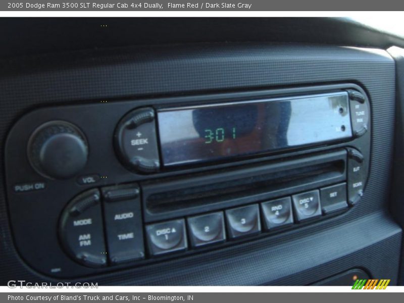 Flame Red / Dark Slate Gray 2005 Dodge Ram 3500 SLT Regular Cab 4x4 Dually