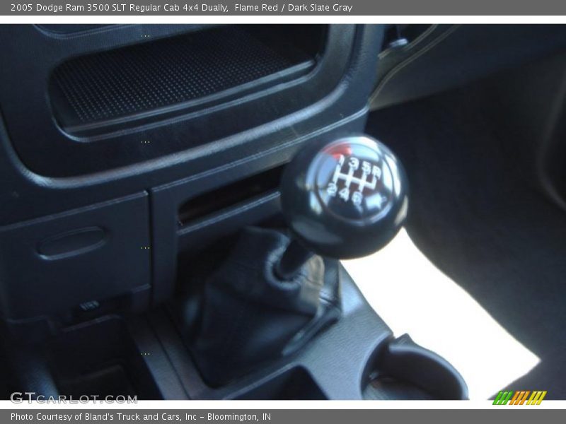 Flame Red / Dark Slate Gray 2005 Dodge Ram 3500 SLT Regular Cab 4x4 Dually