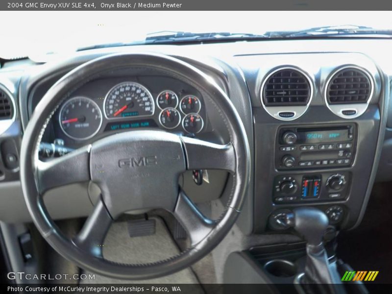 Onyx Black / Medium Pewter 2004 GMC Envoy XUV SLE 4x4